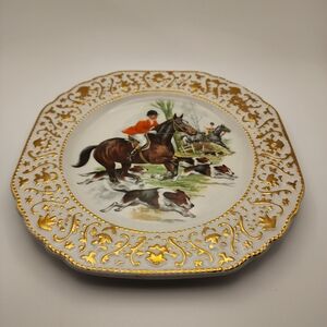 Vintage Fox Hunt Decorative Plate With Gold Detail